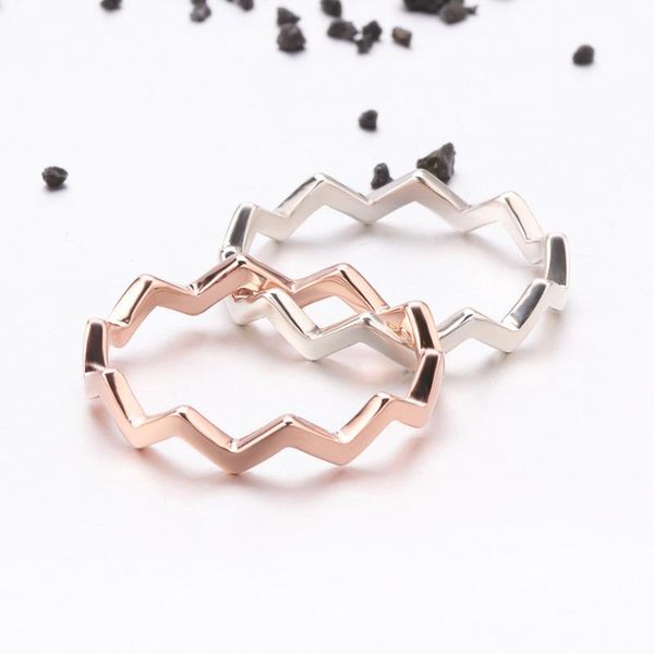 wedding rings silver 925 temperament glyph female money ring fashion contracted fold wear joint, Slivery;golden
wedding rings silver 925 temperament glyph female money ring fashion contracted fold wear joint, Slivery;golden