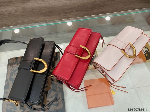 luxurys bag shoulder bag underarm designers vintage female retron selling quality color urban beauty woman purse metal lock
luxurys bag shoulder bag underarm designers vintage female retron selling quality color urban beauty woman purse metal lock