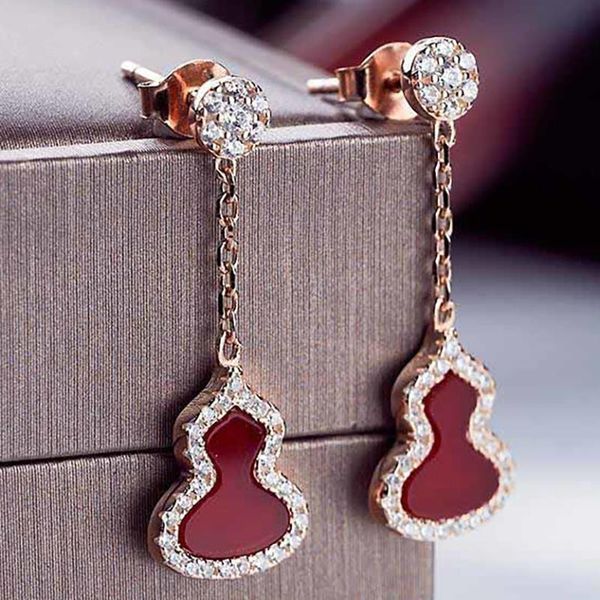 original diamond-studded ruby gourd earrings chinese style elegant temperament simple cold ladies silver jewelry dangle & chandelier
original diamond-studded ruby gourd earrings chinese style elegant temperament simple cold ladies silver jewelry dangle & chandelier