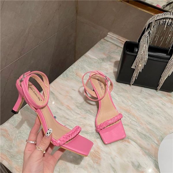 fashion womens shoes 2021 sandals stiletto heels buckle breathable suit female beige square toe luxury summer strap low high bla, Black
fashion womens shoes 2021 sandals stiletto heels buckle breathable suit female beige square toe luxury summer strap low high bla, Black