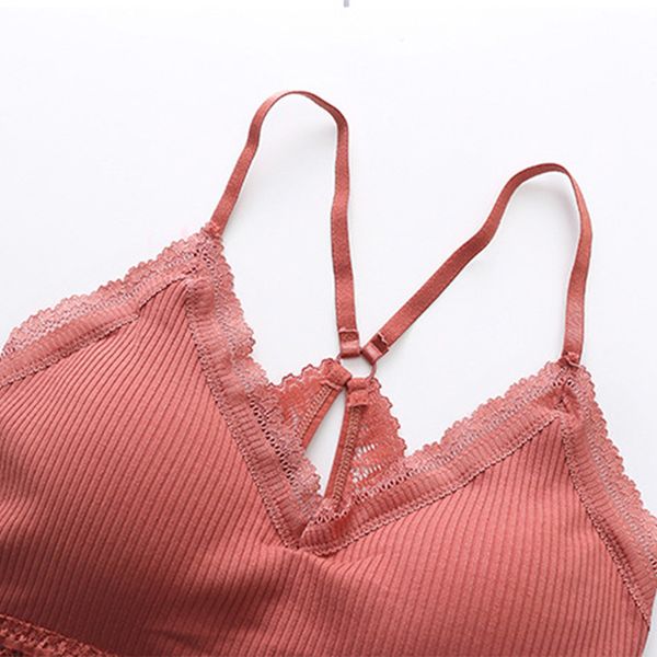 women beautiful wireless bra sets lace breathable bra padded tank comfortable briefs underwear, Black;white
women beautiful wireless bra sets lace breathable bra padded tank comfortable briefs underwear, Black;white
