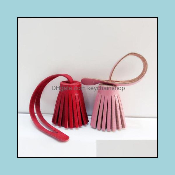 keychains fashion accessories designer luxury genuine lambskin real leather tassel keychain pendant key chain for women girls bag charm drop, Silver
keychains fashion accessories designer luxury genuine lambskin real leather tassel keychain pendant key chain for women girls bag charm drop, Silver