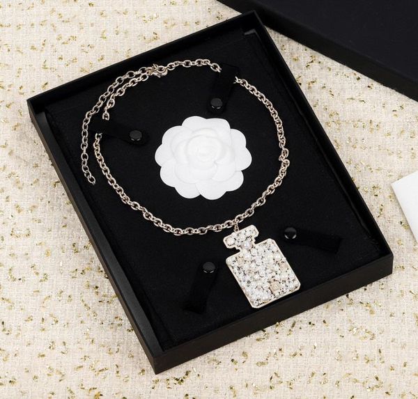 pendant necklaces est luxury fashion brand necklace pearl chain choker for women party bijoux, Silver
pendant necklaces est luxury fashion brand necklace pearl chain choker for women party bijoux, Silver
