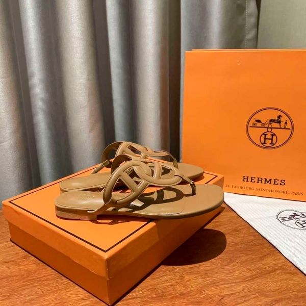 slipper h family slippers women's summer 2021 new pig nose leather flip flop sandalszly, Black
slipper h family slippers women's summer 2021 new pig nose leather flip flop sandalszly, Black