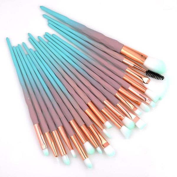 20pcs diamond transparent makeup brush set powder foundation blush blending eye shadow lip cosmetic beauty pincel maquiagem1
20pcs diamond transparent makeup brush set powder foundation blush blending eye shadow lip cosmetic beauty pincel maquiagem1