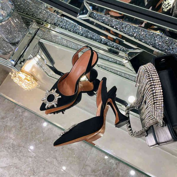 dress shoes 21ss luxury designer sunflower sandals women's shoes fashion temperament horseshoe high heel multicolor soft leather s, Black
dress shoes 21ss luxury designer sunflower sandals women's shoes fashion temperament horseshoe high heel multicolor soft leather s, Black