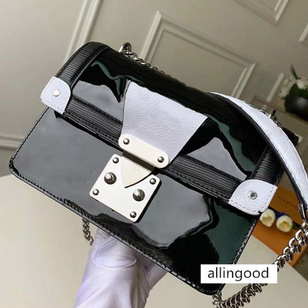 style complete wynwood women chain shoulder leather messenger bags designer cross body bag with, Brown;gray
style complete wynwood women chain shoulder leather messenger bags designer cross body bag with, Brown;gray