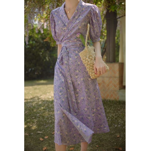 2021 new violet flower high waist diagonal skirt, retro chic, v-neck temperament, summer series tzy8, Black;gray
2021 new violet flower high waist diagonal skirt, retro chic, v-neck temperament, summer series tzy8, Black;gray