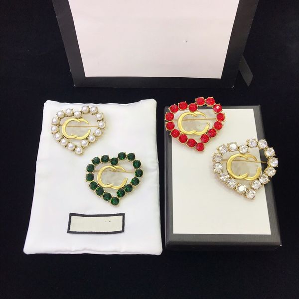 european and american alphabet brooches, love hearts full of diamonds, exquisite high-end personality, color retro pearl accessories, women, Gray
european and american alphabet brooches, love hearts full of diamonds, exquisite high-end personality, color retro pearl accessories, women, Gray