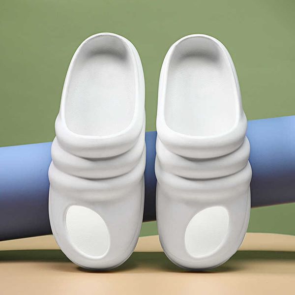 trendy big size slippers summer new men's casual coconut hole shoes outdoor beach trendy flip flop, Black
trendy big size slippers summer new men's casual coconut hole shoes outdoor beach trendy flip flop, Black