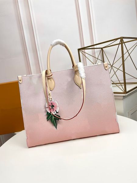 wholesale summer color fusion smooth leather bags and texture of women handbag 2021 fashion bag luxury goods
wholesale summer color fusion smooth leather bags and texture of women handbag 2021 fashion bag luxury goods