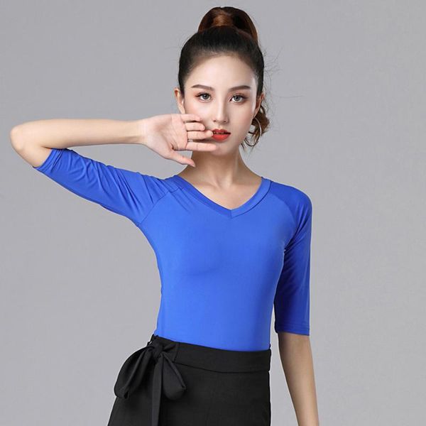 stage wear 2021 ss080 solid color women latin dance t shirt v neck dancing for samba tango chacha belly performamnce, Black;red
stage wear 2021 ss080 solid color women latin dance t shirt v neck dancing for samba tango chacha belly performamnce, Black;red