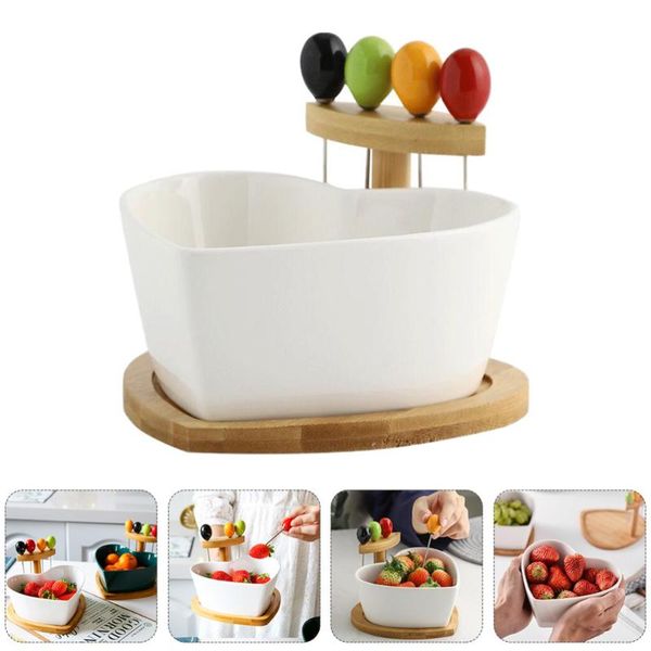 set heart shaped fruit desserts bowl ceramics salad household tableware dinnerware sets 
set heart shaped fruit desserts bowl ceramics salad household tableware dinnerware sets