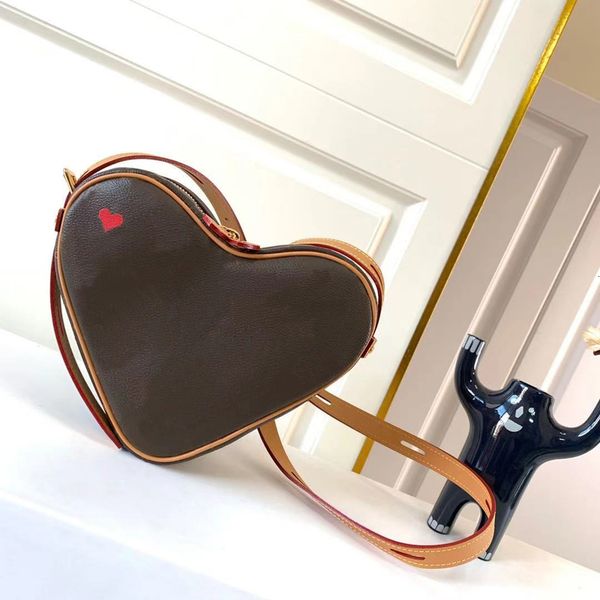 m57456 game on coeur bag mini red heart handbag 100% real leather women canvas embossed crossbody evening shoulder purse wallet m45149, Red;black
m57456 game on coeur bag mini red heart handbag 100% real leather women canvas embossed crossbody evening shoulder purse wallet m45149, Red;black
