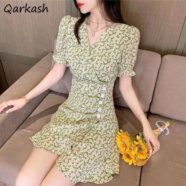 party dresses women floral fashion chic summer mini causal ulzzang holiday female tender simple vestidos mujer single breasted design, White;black
party dresses women floral fashion chic summer mini causal ulzzang holiday female tender simple vestidos mujer single breasted design, White;black