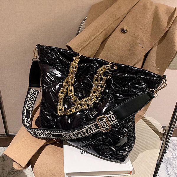 capacity light high handbags 2021 winter designer luxury ladies crossbody shoulder bag black leather cross bag
capacity light high handbags 2021 winter designer luxury ladies crossbody shoulder bag black leather cross bag
