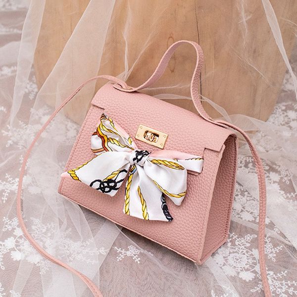 mini vintage silk scarf purse leather shoulder bags women desinger crossbody bag fashion handbag european style lock handbagsb, Black;white
mini vintage silk scarf purse leather shoulder bags women desinger crossbody bag fashion handbag european style lock handbagsb, Black;white