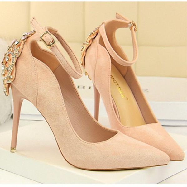 dress shoes 2021 elegant crystal pointed toe wedding shoe women's pumps solid flock fashion buckle shallow high heels for women brida, Black
dress shoes 2021 elegant crystal pointed toe wedding shoe women's pumps solid flock fashion buckle shallow high heels for women brida, Black