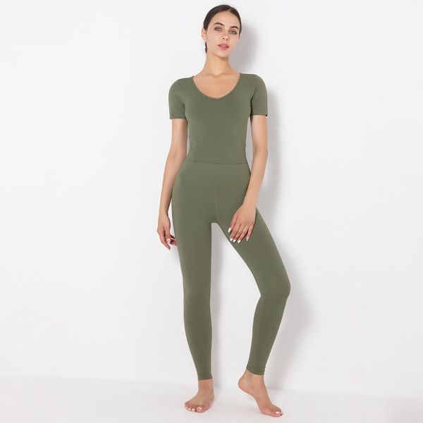 yoga outfit 2 piece set nylon stitching sets women short sleeves sports fitness high waist pants wear for gym clothes
yoga outfit 2 piece set nylon stitching sets women short sleeves sports fitness high waist pants wear for gym clothes