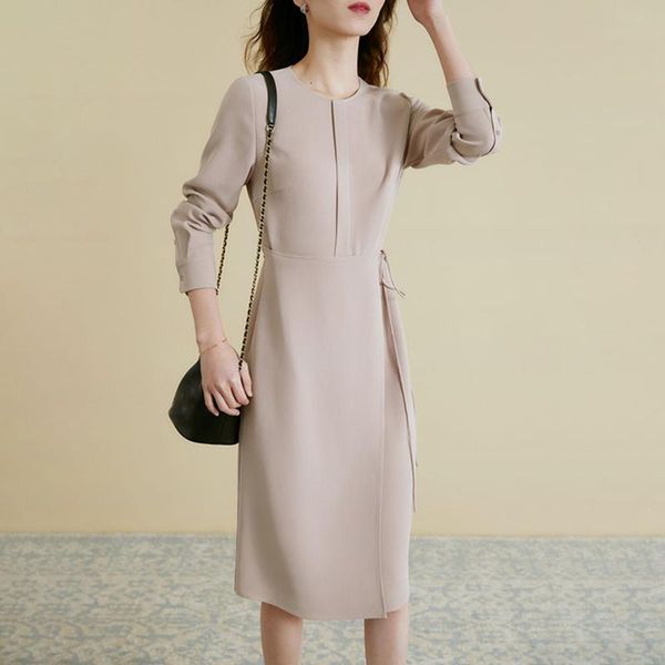 casual dresses women elegant autumn 2021 long sleeve round neck mid-length high waist quality ladies vintage temperament, Black;gray
casual dresses women elegant autumn 2021 long sleeve round neck mid-length high waist quality ladies vintage temperament, Black;gray