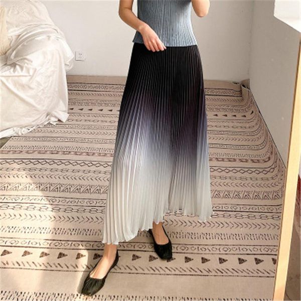 skirts miyake handmade pleated skirt female long summer 2021 gradient color high-end temperament mid-length, Black
skirts miyake handmade pleated skirt female long summer 2021 gradient color high-end temperament mid-length, Black