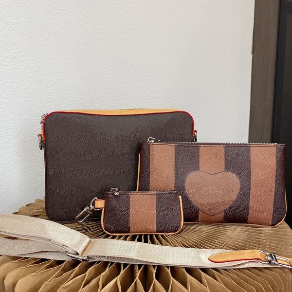 designer bags l messenger small postman bag men's three-piece satchel for slanting suitable the fashionable choice of daily life size 2
designer bags l messenger small postman bag men's three-piece satchel for slanting suitable the fashionable choice of daily life size 2
