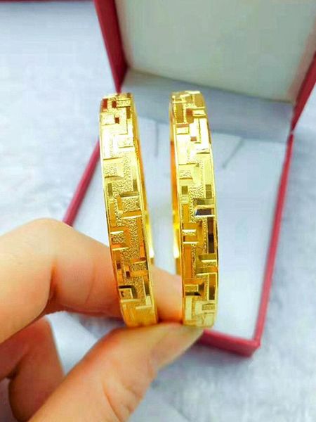 10mm dubai solid bracelet bangle women jewelry 18k yellow gold filled fashion accessories (1 piece), Black
10mm dubai solid bracelet bangle women jewelry 18k yellow gold filled fashion accessories (1 piece), Black