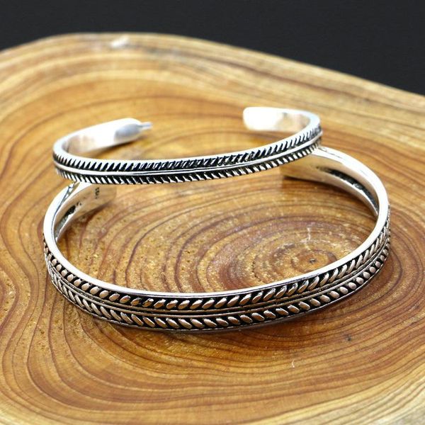 european and american retro adjustable bracelet simple handmade feather leaf personality ethnic style bangle, Black
european and american retro adjustable bracelet simple handmade feather leaf personality ethnic style bangle, Black