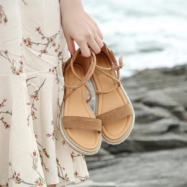 sandals plus size 42 women fashion cross strap gladiator non-slip beach woman flat nubuck leather summer shoes, Black
sandals plus size 42 women fashion cross strap gladiator non-slip beach woman flat nubuck leather summer shoes, Black