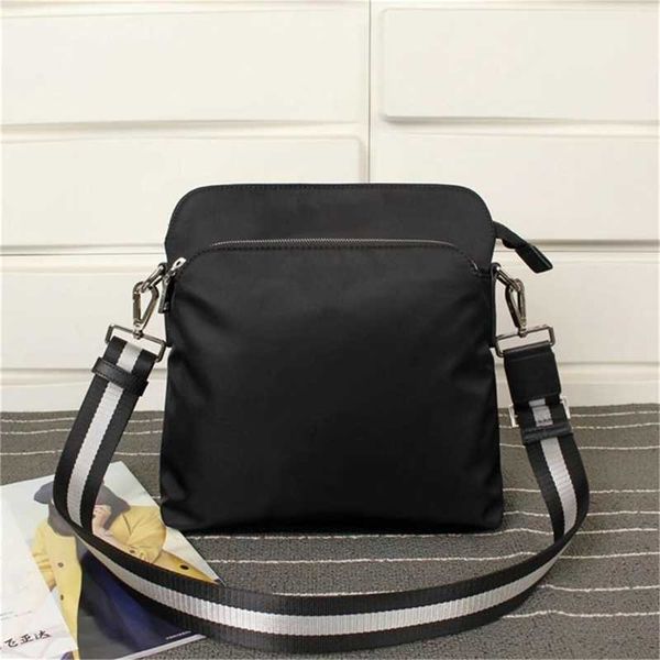 hanghhangbag luxury designer fashion hand handbag handbags backpack wallet purse shoulder crossbody tote bags mini bag bucket nylon
hanghhangbag luxury designer fashion hand handbag handbags backpack wallet purse shoulder crossbody tote bags mini bag bucket nylon