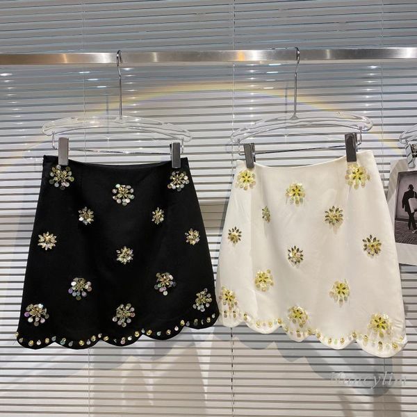 skirts mini skirt woman handmade rhinestone flower beaded sequins hem wave short white black summer 2021 mujer
skirts mini skirt woman handmade rhinestone flower beaded sequins hem wave short white black summer 2021 mujer