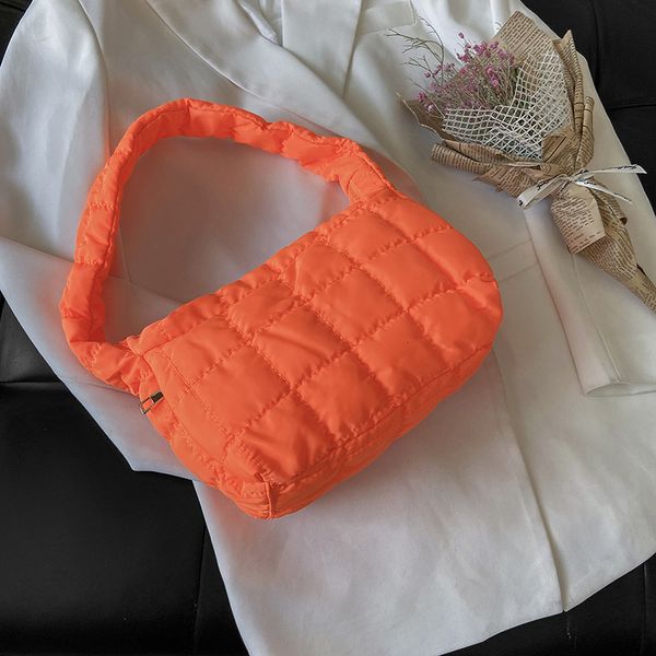 handbag summer bag women's 2021 fashion single shoulder armpit wrinkled cloud portable messenger
handbag summer bag women's 2021 fashion single shoulder armpit wrinkled cloud portable messenger