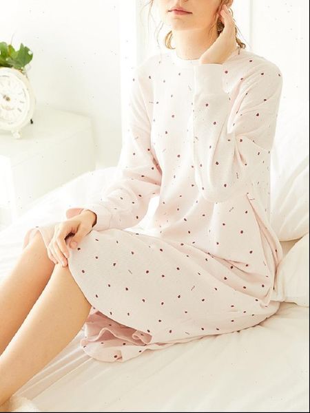 the autumn and winter cotton women sleepwear long sleeved nightdress,comfortable nightdress, fashionable printed soft home wear, Black;red
the autumn and winter cotton women sleepwear long sleeved nightdress,comfortable nightdress, fashionable printed soft home wear, Black;red