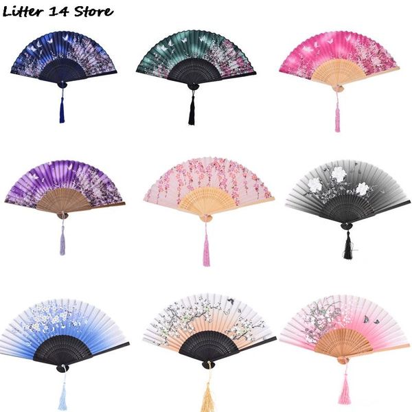1pc vintage chinese spun silk flower printing hand fan folding hollow carved event & party supplies drop other home decor
1pc vintage chinese spun silk flower printing hand fan folding hollow carved event & party supplies drop other home decor