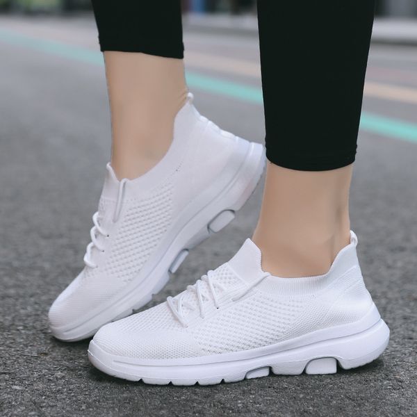 2021 autumn new female student casual shoes round head flat bottom breathable sports outdoor light running
2021 autumn new female student casual shoes round head flat bottom breathable sports outdoor light running
