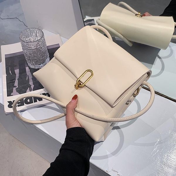 western style leather bag female 2021 trendy fashionins messenger high-end small square handbags cross body
western style leather bag female 2021 trendy fashionins messenger high-end small square handbags cross body