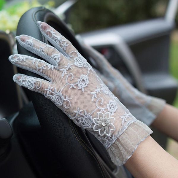 spring driving gloves sunscreen anti-uv slip-resistant lace women' mesh rose flower transparent five fingers, Blue;gray
spring driving gloves sunscreen anti-uv slip-resistant lace women' mesh rose flower transparent five fingers, Blue;gray