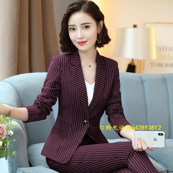women's tracksuits suit female autumn 2021 korean version of the ladies ol professional wear striped tooling, Gray
women's tracksuits suit female autumn 2021 korean version of the ladies ol professional wear striped tooling, Gray