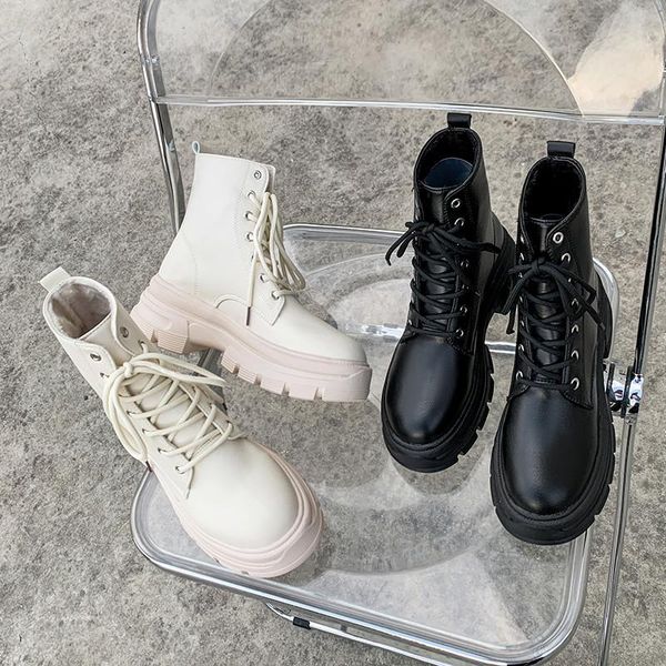 boots 2021 snow shoes women's winter thick cotton retro women warm plush feet, Black
boots 2021 snow shoes women's winter thick cotton retro women warm plush feet, Black