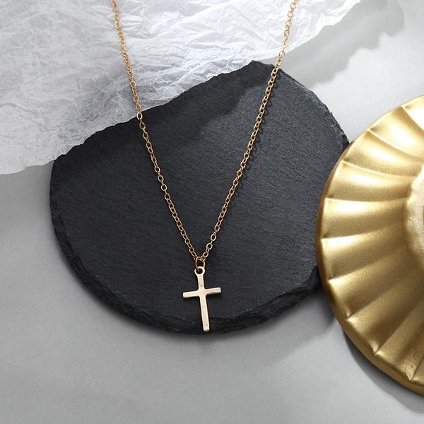 pendant necklaces trend fashion cross necklace for women simple and versatile alloy clavicle choker chain charm jewelry party gift, Silver
pendant necklaces trend fashion cross necklace for women simple and versatile alloy clavicle choker chain charm jewelry party gift, Silver