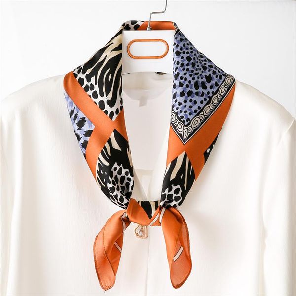 scarves (70*70) square size leopard hijab scarf silk chiffon muffler headscarf women hair tie band french muslim, Blue;gray
scarves (70*70) square size leopard hijab scarf silk chiffon muffler headscarf women hair tie band french muslim, Blue;gray