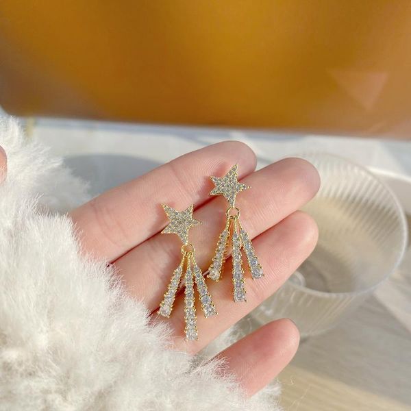 design fashion jewelry 925 silver needle 14k real gold plated earring elegant five-pointed star tassel women's prom earrings dangle & c
design fashion jewelry 925 silver needle 14k real gold plated earring elegant five-pointed star tassel women's prom earrings dangle & c