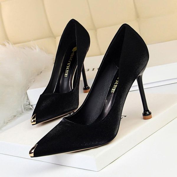 banquet stiletto satin shallow mouth metal pointed slim women's shoes dress, Black
banquet stiletto satin shallow mouth metal pointed slim women's shoes dress, Black