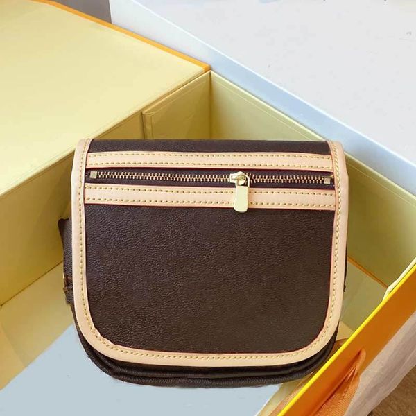 fashion women waist bag cowdie handbag genuine leather shoulder bag brown crossbody handbag purse coin purse 
fashion women waist bag cowdie handbag genuine leather shoulder bag brown crossbody handbag purse coin purse