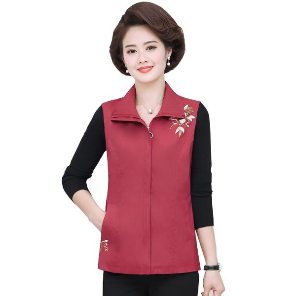 women's vests style middle-aged women vest 2021 spring autumn clothing mom coat jacket short embroidery sleeveless waistcoat plus size, Black;white
women's vests style middle-aged women vest 2021 spring autumn clothing mom coat jacket short embroidery sleeveless waistcoat plus size, Black;white