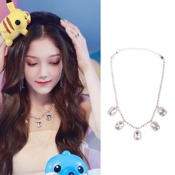 chokers korean tv star fashion elegant rhinestone pendants shiny square crystal choker necklace for women girls party jewelry, Golden;silver
chokers korean tv star fashion elegant rhinestone pendants shiny square crystal choker necklace for women girls party jewelry, Golden;silver