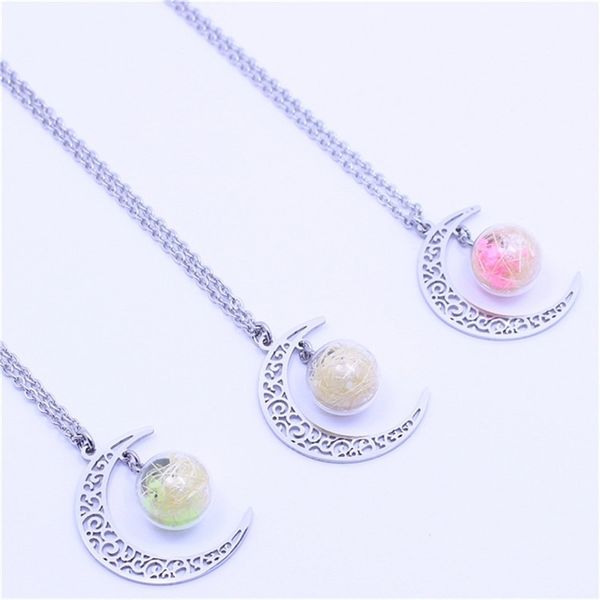 kyushu sky city 2 same grass necklace moon night party luminous pendant star net red trinket, Black
kyushu sky city 2 same grass necklace moon night party luminous pendant star net red trinket, Black