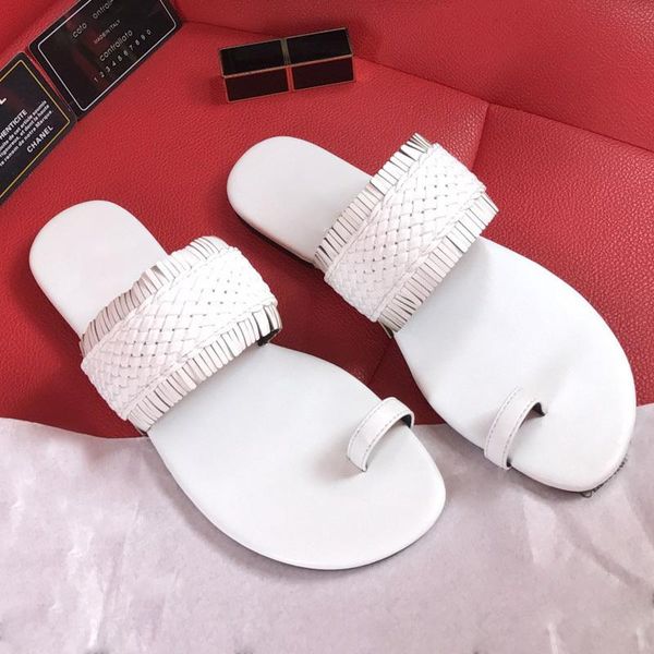slippers 2021 summer luxury shoes women woven leather flat heel outside thong ladies flip flops, Black
slippers 2021 summer luxury shoes women woven leather flat heel outside thong ladies flip flops, Black