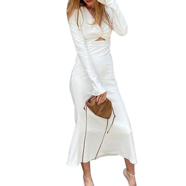 women autumn elegant midi dress long flare sleeve front hollow solid color v neck casual fitting party dresses, Black;gray
women autumn elegant midi dress long flare sleeve front hollow solid color v neck casual fitting party dresses, Black;gray