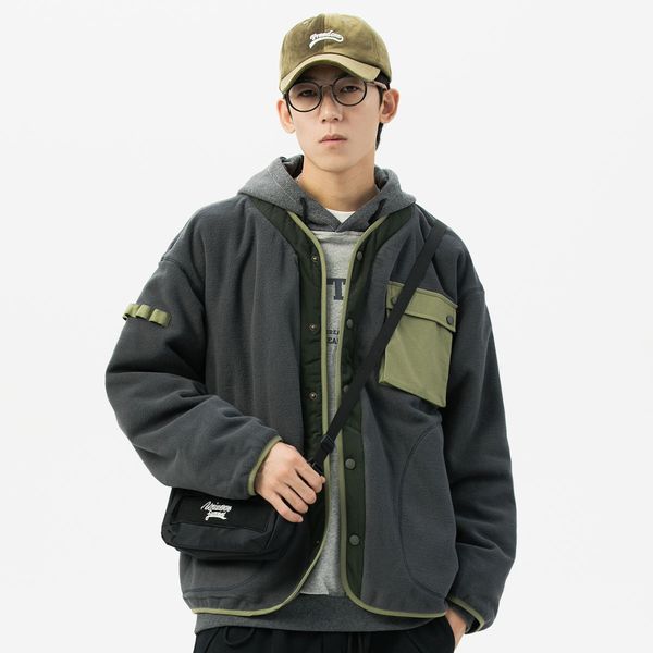 2021 spring fleece jacket men's trend and wo bf wind loose personality handsome color matching casual, Blue;black
2021 spring fleece jacket men's trend and wo bf wind loose personality handsome color matching casual, Blue;black
